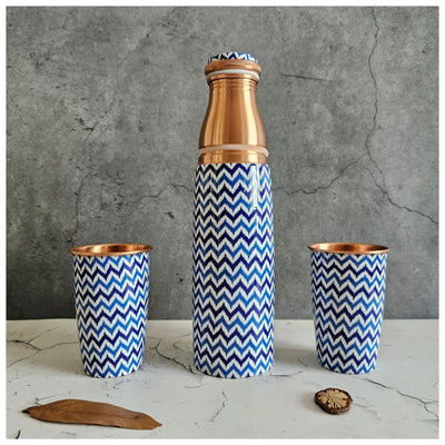 COPPER BOTTLE SET WITH 2 GLASSES, CHEVRON WHITE & BLUE