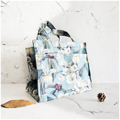 Lunch Bag - Light Blue Lilies